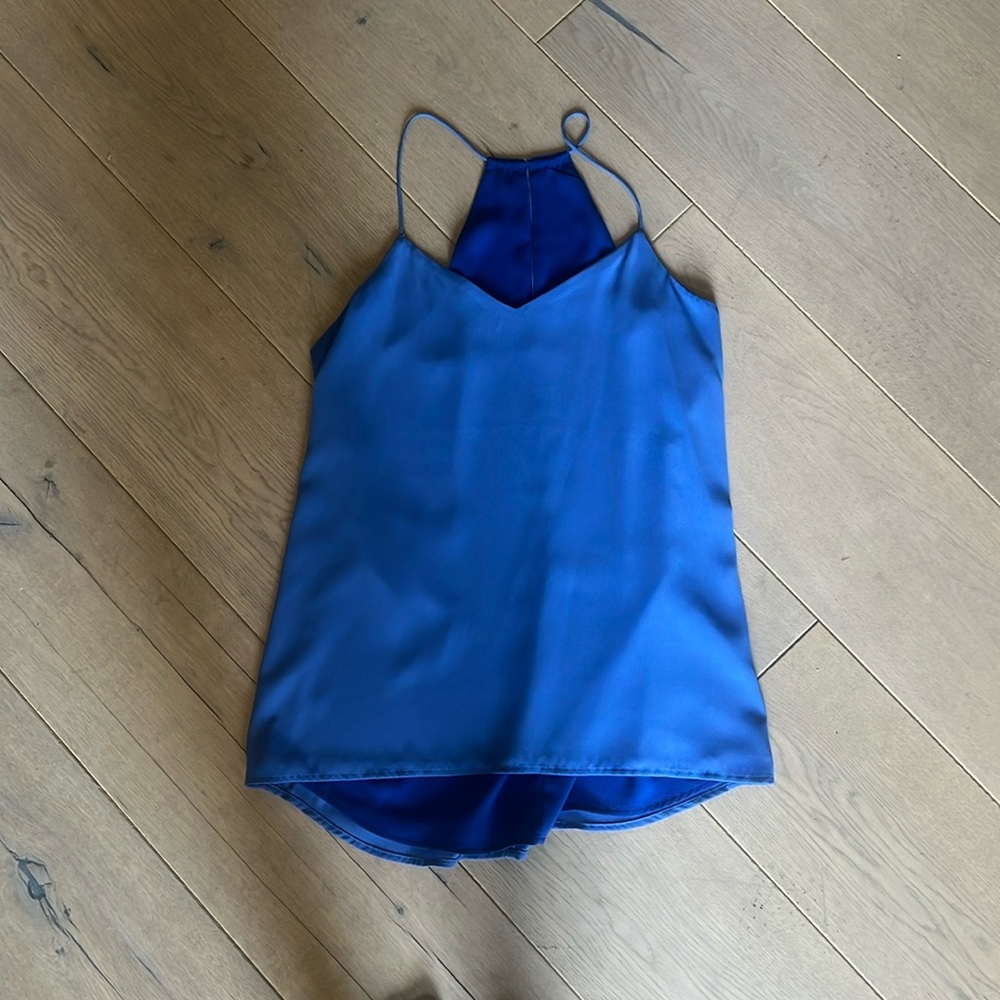 Express reversible blue tank sz M like new